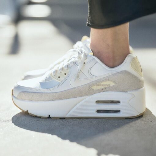 TENNIS NIKE AIR MAX 90 LV8 MUJER (US 9) (EUR 40.5) - Imagen 3
