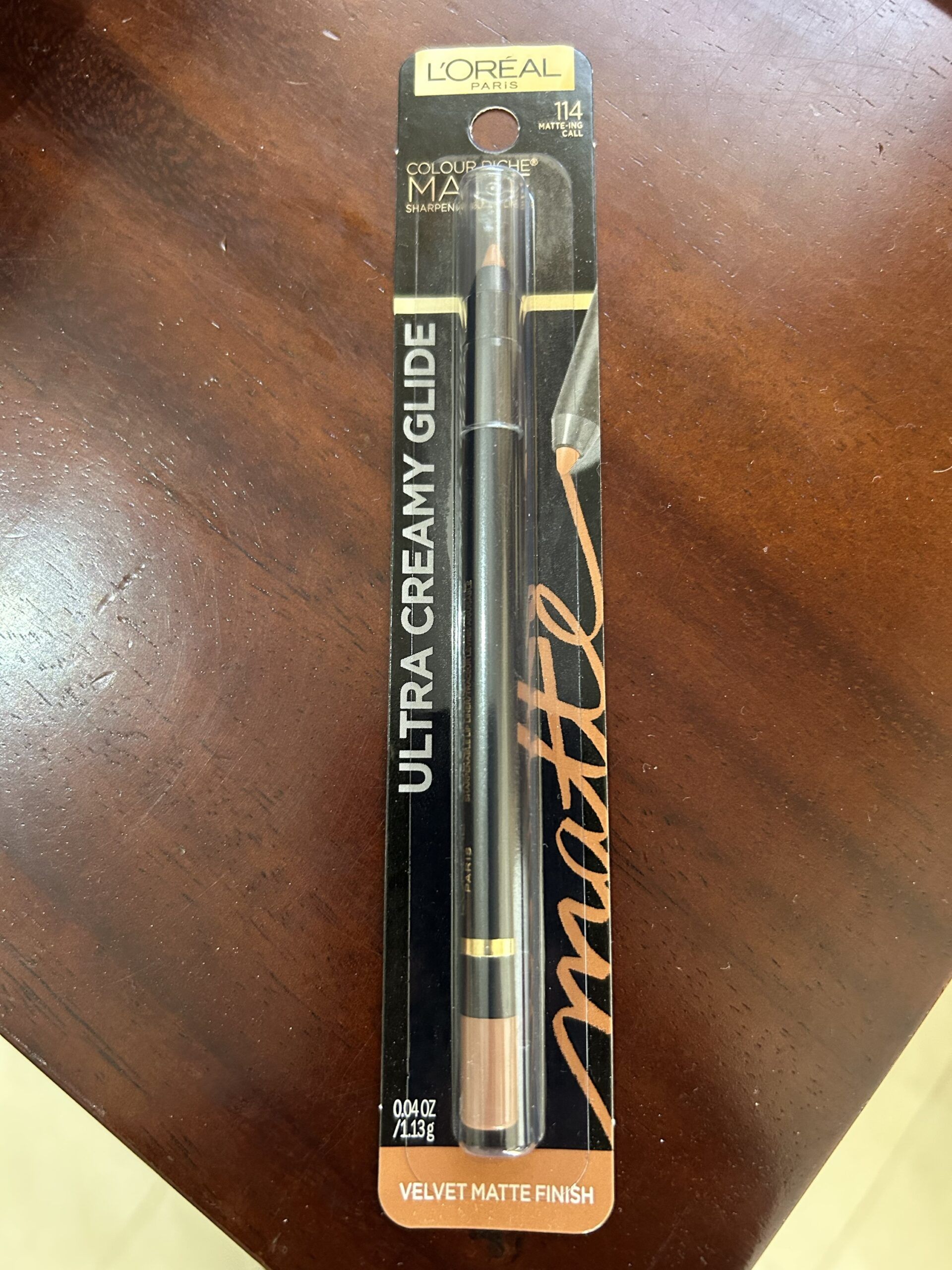 MAQUILLAJE L'OREAL PARIS (LAPIZ LABIAL MATE) (114 VELVET MATTE FINISH)