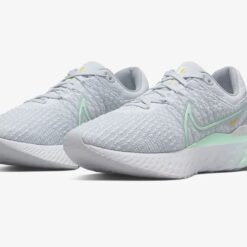 TENNIS NIKE REACT INFINITY RUN MUJER (US 7.5) (EUR 38.5)