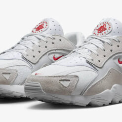 TENNIS NIKE AIR HUARACHE RUNNER PHOTON DUST UNIVERSITY RED HOMBRE (US 9) (EUR 42.5)