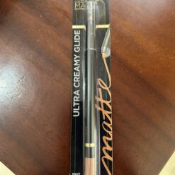 MAQUILLAJE L'OREAL PARIS (LAPIZ LABIAL MATE) (114 VELVET MATTE FINISH)