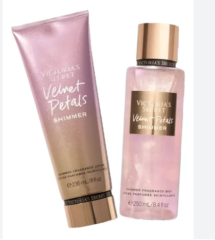 VICTORIA’S SECRET VELVET PETALS SHIMMER (PROMOCION PAREJA-BODY Y CREMA)